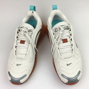 NIKE Air Max 720 Sneaker  7.5